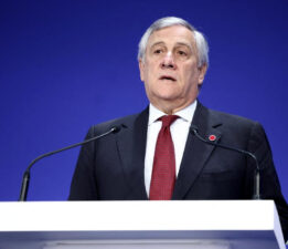 İtalya’dan İran’a uyarı: Rusya’ya silah gönderimi güvenliği tehdit ediyor