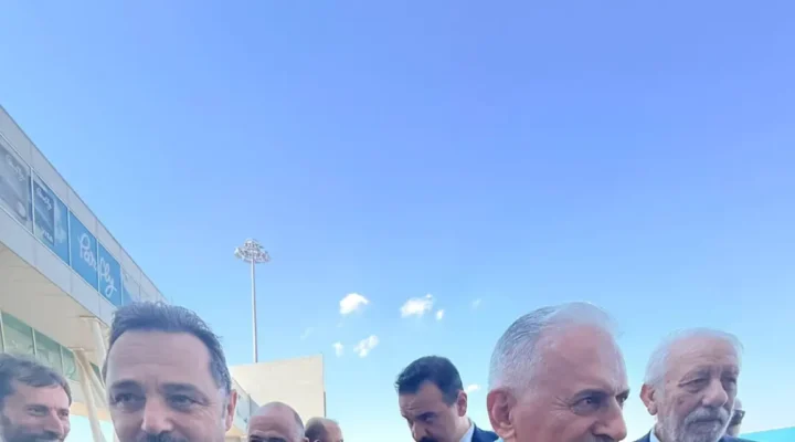 E. Başbakan Binali Yıldırım’ı TİMBİR heyeti karşıladı