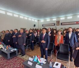 TÜRK DÜNYASI’NIN İLETİŞİM VE SANAT BULUŞMASI VE ÖDÜLLÜ BELGESEL FİLM GÖSTERİMİ KIRGIZİSTAN’DA GERÇEKLEŞTİ